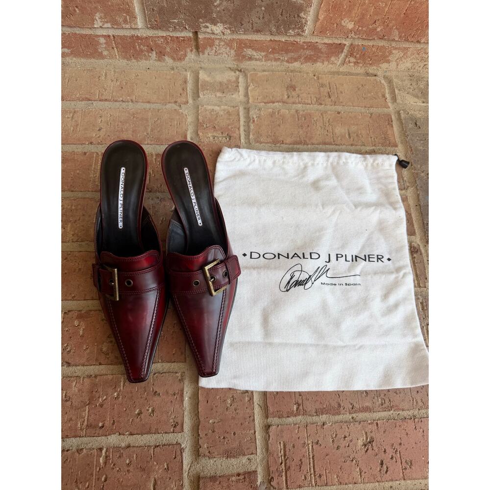 Donald J. Pliner Vintage Red Mules Heels Size 9 New! - Picture 9 of 10